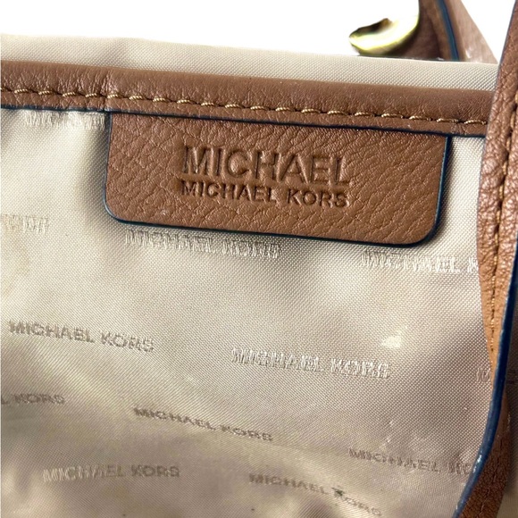 Michael Kors - Picture 2 of 5